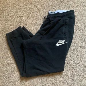XL Nike joggers
